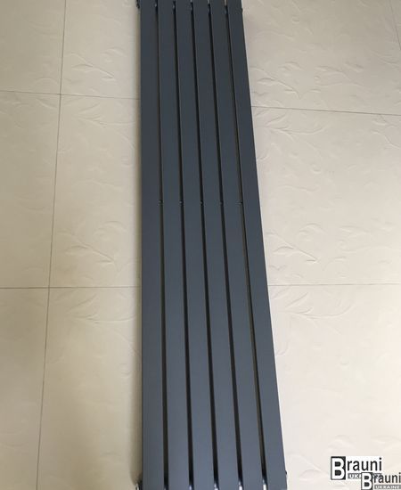 Вертикальний дизайнерський радіатор опалення TM ARTTIDESIGN Terni 6/1500 сірий 5545 фото