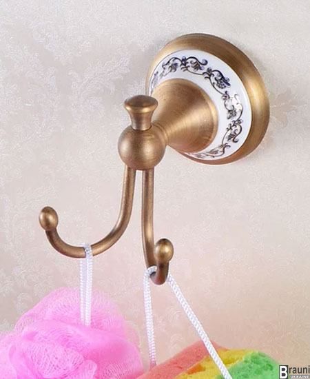 Бронзовый крючок для полотенец в ванную комнату под бронзу