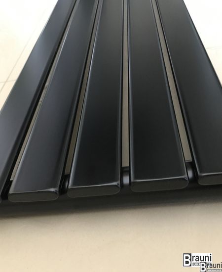 Дизайнерский вертикальный радиатор отопления TM ARTTIDESIGN «Livorno 5/1800» Цвет чёрный матовый 5478 фото