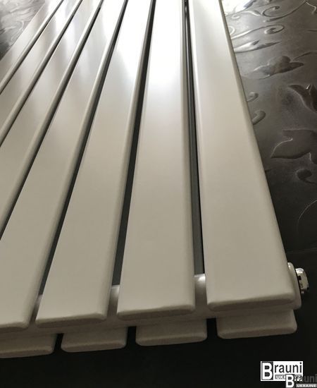 Вертикальний дизайнерський радіатор опалення ТМ ARTTIDESIGN Livorno || 7/1600 білий матовий 5501 фото