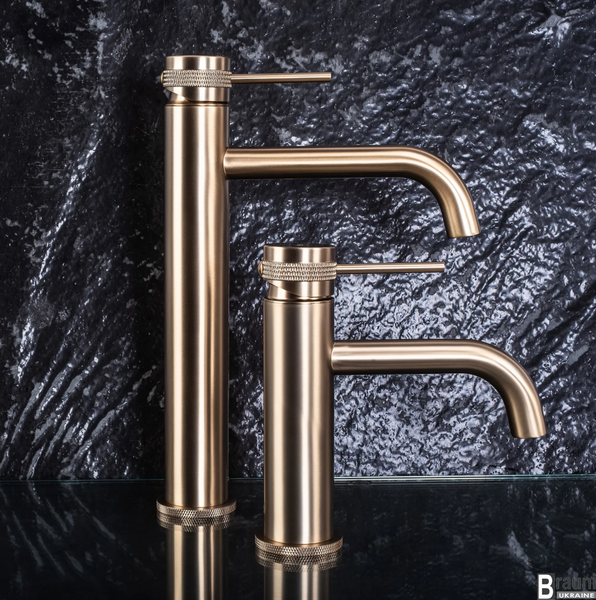 Змішувач для раковини (умивальника) REA LUNGO GRIP BRUSHED GOLD низкий REA-B6950 фото